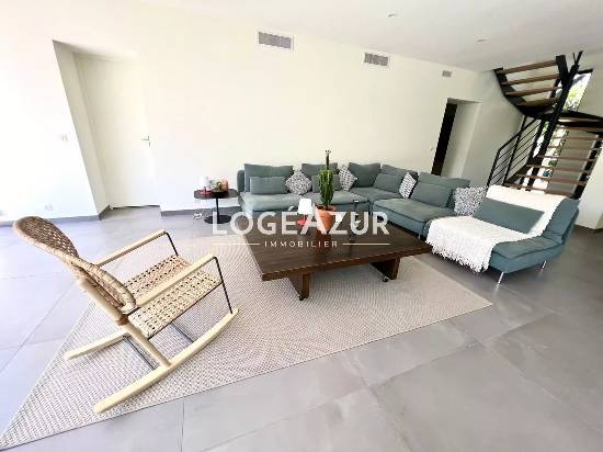Location maison, 187 m2, 5 pièces, 4 chambres - location saisonniÈre - villa individuelle -