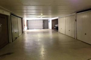Location garage / parking - garage ferme - 118 rue de france