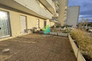 Location appartement en rdc avec terrasse