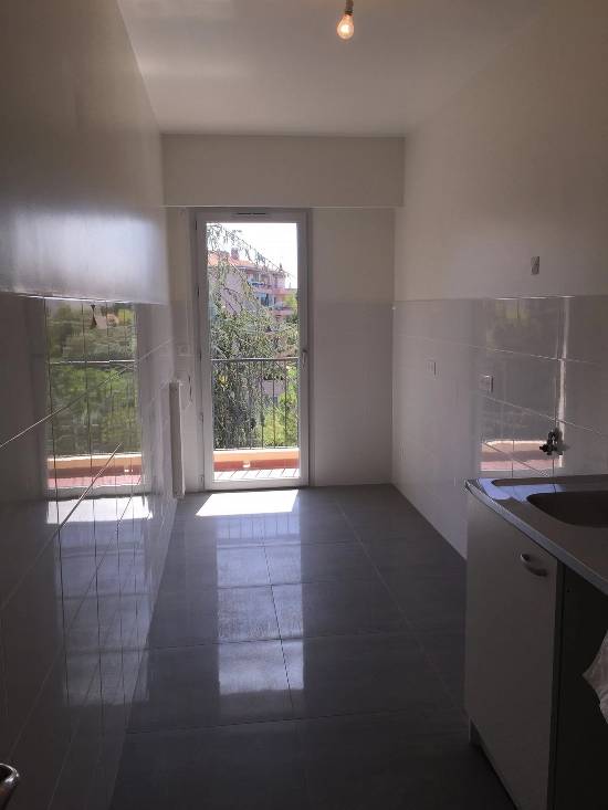 Location appartement, 65 m2, 3 pièces, 2 chambres - 21 avenue scuderi - 3 pieces