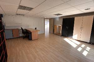 Location local commercial 565 m2 - sassenage
