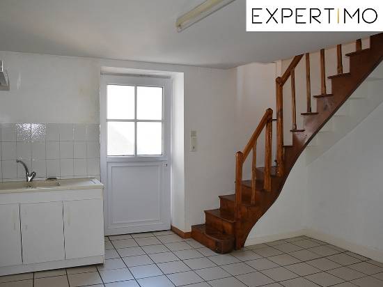 Location servant appartement de 48.5 m2, 362 eur/mois cc