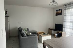 Location bel appartement t3 meublé avec terrasse et garage