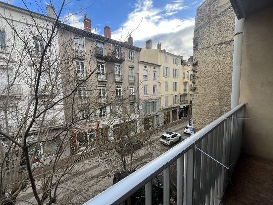 Location appartement rue sadi carnot avec balcon et ascenseur