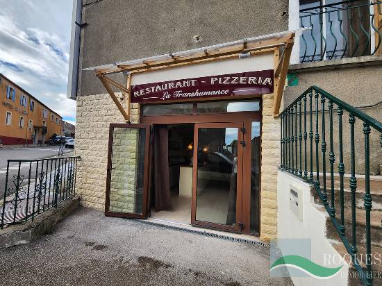 Location le caylar, local commercial 89 m2