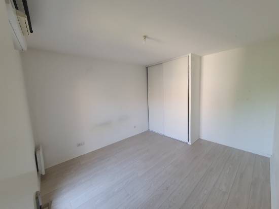 Location appartement 2 pieces - Claye-Souilly