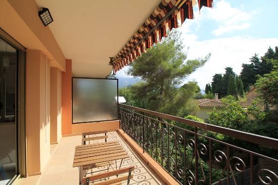 Location studio avec terrasse - Roquebrune-Cap-Martin