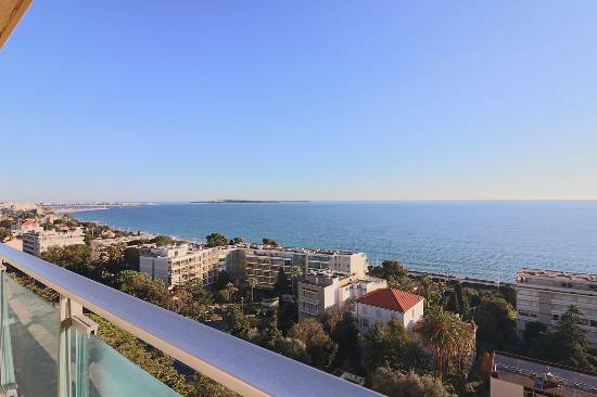 Location appartement, 116 m2, 4 pièces - 4pièces vue mer panoramique