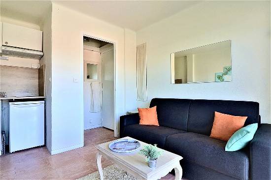 Location appartement, 16 m2, 1 pièces - cannes petit juas, studio meublé avec terrasse, 5èm