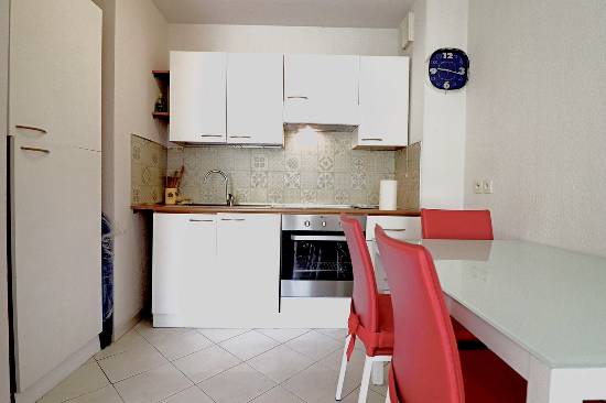 Location appartement, 37 m2, 2 pièces, 1 chambre - cannes broussailles - résidence avec pisc