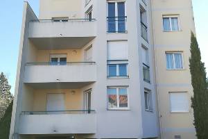 Location t2 avec balcon et garage - Clermont-Ferrand
