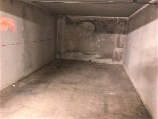 Location garage fermé en sous sol - Montpellier