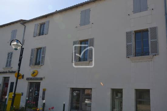 Location appartement t3 + parking - smarves