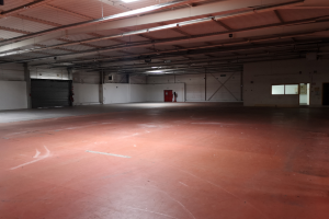 Location local commercial 1209 m2 epinal