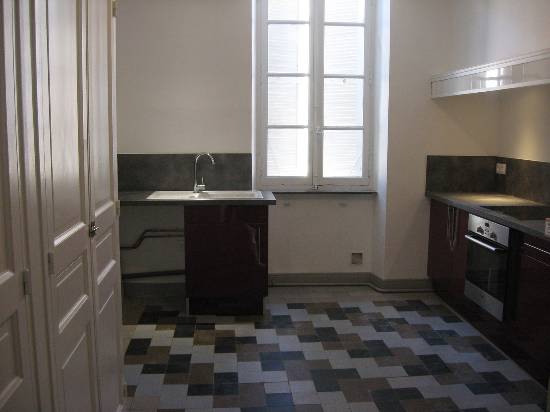 Location centre ville appartement t4 - Carcassonne