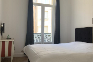 Vichy- centre ville -magnifique appartement meublé de 45 m2