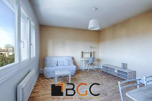 Location a louer studio meuble 24 m2 bourg en bresse