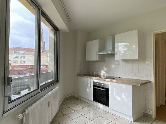 Location appartement, 51 m2, 2 pièces - mulhouse centre ville f2 rénové