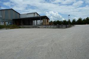 Location entrepôt avec quai - Moissac