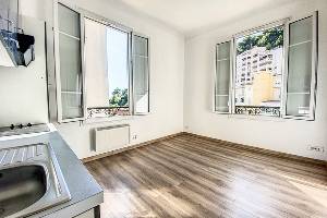Location appartement, 40 m2, 3 pièces, 2 chambres - location 3p vide - nice estienne d'orves