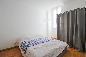 Location appartement, 27 m2, 2 pièces, 1 chambre - location meublée 2p - place du pin