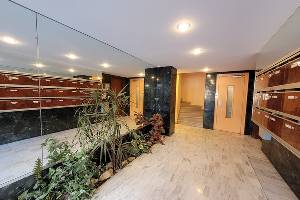 Location appartement, 29 m2, 1 pièces - st vide, parking, cave