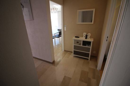 Location appartement, 50 m2, 2 pièces, 1 chambre - appartement 2p calme et ensoleillé