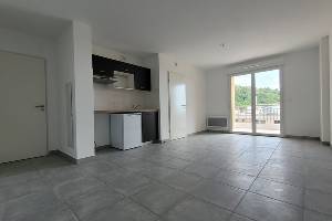 Location appartement, 41 m2, 2 pièces, 1 chambre - 2p balcon