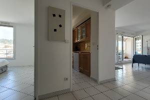 Location appartement, 63 m2, 3 pièces, 2 chambres - 3p, terrasse et garage