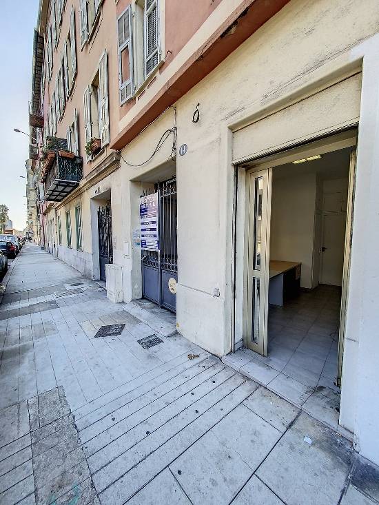 Location commerce, 10 m2 - local commercial - nice acropolis
