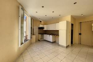Location appartement, 67 m2, 3 pièces, 2 chambres - riquier delfino - location 3p vide