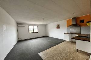 Location appartement, 65 m2, 2 pièces, 2 chambres - appartement t3 au cœur d'aurignac