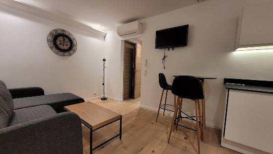 Location appartement, 30 m2, 2 pièces, 1 chambre - 2p meublé / entièrement rénové
