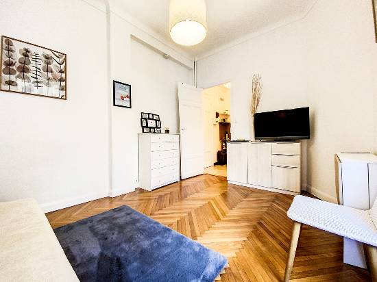 Location appartement, 22 m2, 1 pièces - studio meublé - liberation garnier