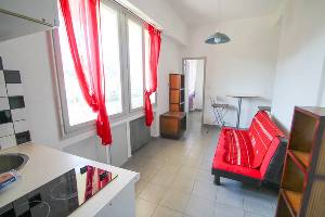 Location appartement, 22 m2, 2 pièces - coquet 2p meublé - nice baumettes