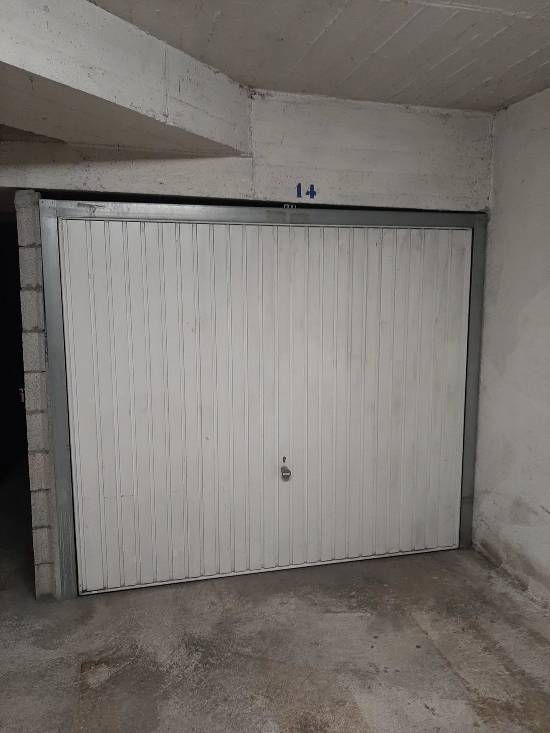 Location garage / parking, 10 m2 - cimiez les pins
